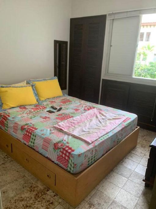 Apartamento 2 Quartos A 5 Minutos A Pe Da Praia Da Enseada Γκουαρούχα Εξωτερικό φωτογραφία