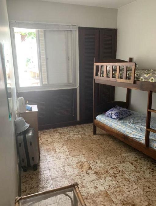 Apartamento 2 Quartos A 5 Minutos A Pe Da Praia Da Enseada Γκουαρούχα Εξωτερικό φωτογραφία